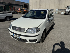Autocarro Fiat Punto Van