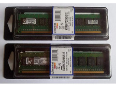 Memoria RAM tipo DDR2-667, 1 GB, (2 x 512