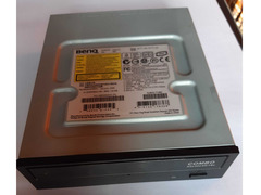 Masterizzatore CD/DVD interno BENQ Combo