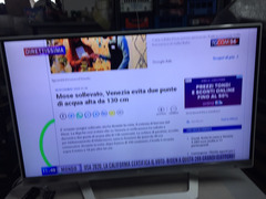 Tv42 pollici bianca Smart Wi-Fi