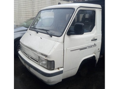 Cabina Nissan Trade