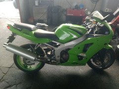 Pezzi per Kawasaki ZX-6R Ninja anno 1999 (ZX600FE)