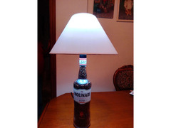 Lampade costruite con bottiglia