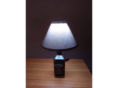 Lampade costruite con bottiglia
