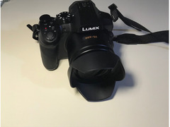 Fotocamera Panasonic Lumix FZ300 (settembre 2020)
