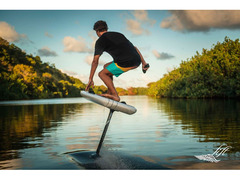 LIFT4  FOIL  SURF  Elettrico