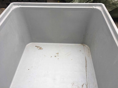 Contenitori in plastica impilabili bins usati