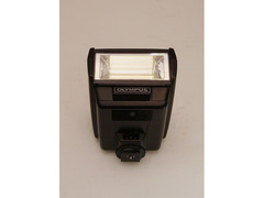 FLASH Olympus Auto T32 per fotocamere serie OM