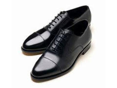 STOCCKIAMO SCARPE DA UOMO CLASSICI  EURO 2.50