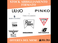 Stock abbigliamento firmato