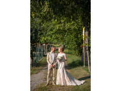 Vendo abito da sposa a sirena con le maniche