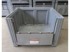 Cassoni bins in plastica usati