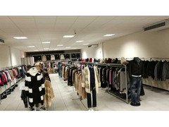 stock abbigliamento e calzature firmato uomo donna e bambino