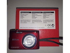 NIKON Coolpix A100, usato ACCESSORIATO E COME NUOVO, spedisco
