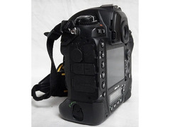 Nikon D5 Nital+2xBatterie+Scatola SOLO 5790 Scatti