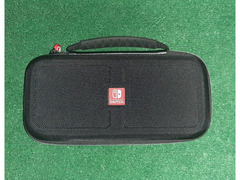 Custodia trasporto Deluxe per Nintendo Switch “come nuova”
