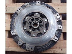 Volano bimassa Nissan X-Trail 2.2 TD anno 2003