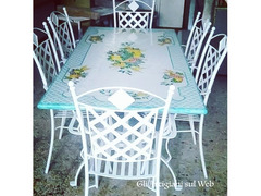 TAVOLI IN PIETRA LAVICA DECORATI A MANO A NAPOLI E IN CAMPANIA
