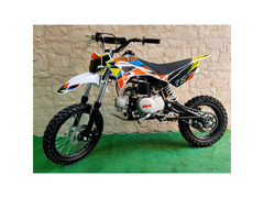 PIT BIKE KAYO 12 10 TSD110CC A MARCE CON FRIZIONE