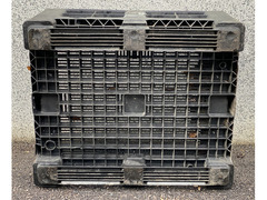 Cassoni in plastica bins usati