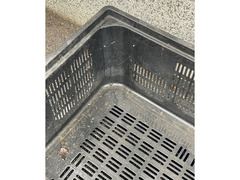 Cassoni in plastica bins usati