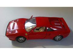 Modellino Ferrari GTO 1984