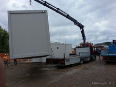 CAMION CON GRU TRASPORTI A MILANO AREA C e B
