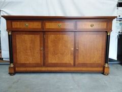 Credenza con radica di mirto