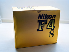 NIKON F4s+BATTERY PACK MB-21+BOX