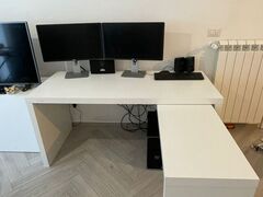 Scrivania con piano estraibile MALM
