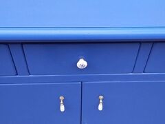 Credenzina arte povera, tipo  “ 600 “  blu