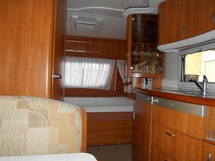 CARAVAN HOBBY EXCELLENT 440 SF