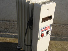 Termosifone elettrico su ruote