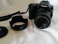 Canon EOS 250D + Obiettivo 18-55