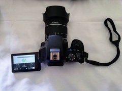 Canon EOS 250D + Obiettivo 18-55