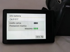 Canon EOS 250D + Obiettivo 18-55