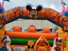 Saltarello gonfiabile castello per bambini