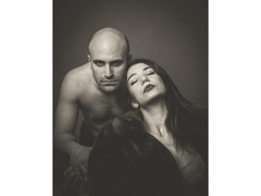 Fotomodello si propone per fotografo