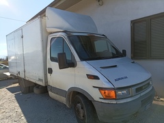 iveco daily 2,8 gemellari 4 stagioni sponda pat b