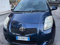 Tayota yaris