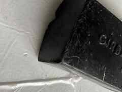 Cera solida colore nero per calzolaio