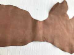 Scampolo pelle a vegetale colore noce – AX9