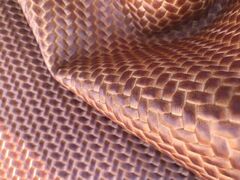 Pelle stampa intreccio colore cognac