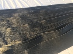 Strisce pretagliate pelle nappa nera – D5
