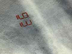 Pelle colore azzurro vetrificata per calzature
