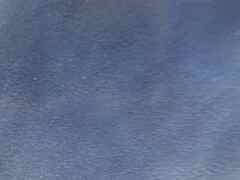 Pelle colore azzurro vetrificata per calzature