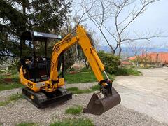 Mini Escavatore JCB 8015 16 ql Anno 12/2000