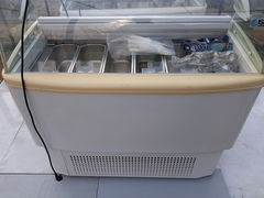 Vetrina espositore gelati