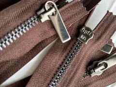 Cerniere lampo metallo da 18 Cm Marrone