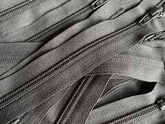 Cerniere lampo in nylon nero da Cm 20